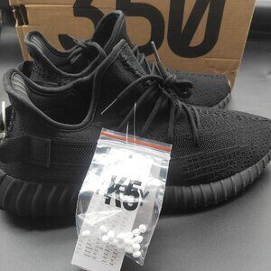 Adidas Yeezy Boost 350 V2 Unisex Sneakers